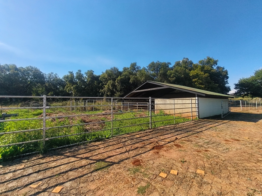 2 Bedroom Property for Sale in Swartruggens North West